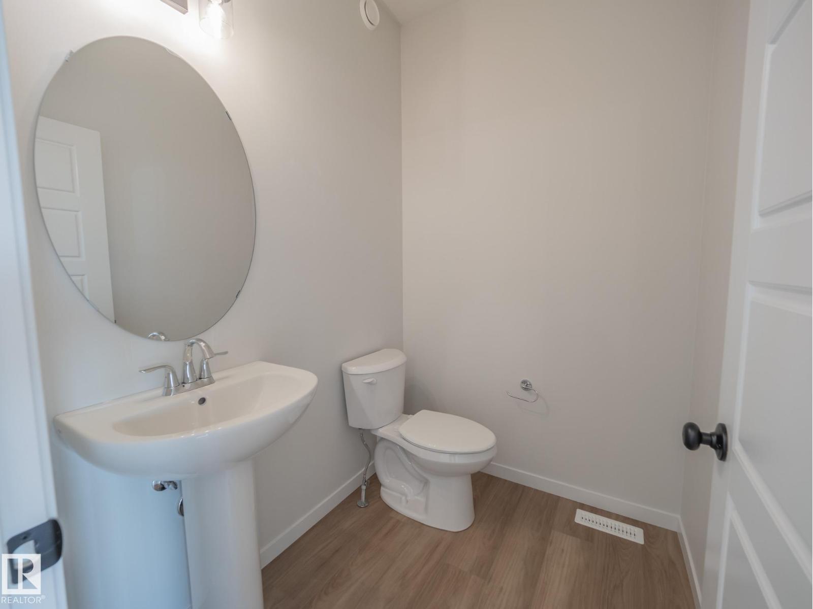 1332 14 Av Nw Property Photo 14