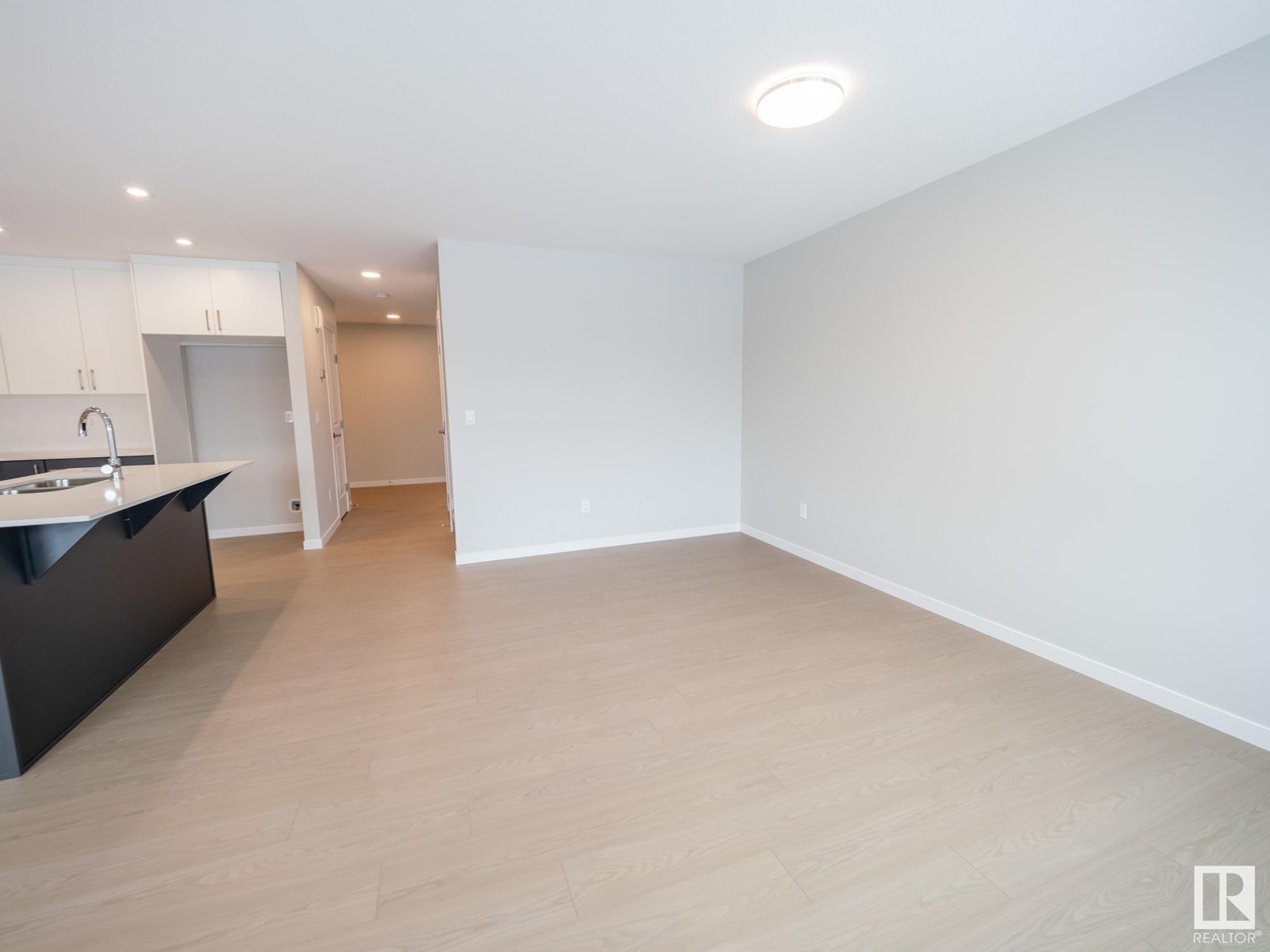 91 Rosewood Wy Property Photo 9