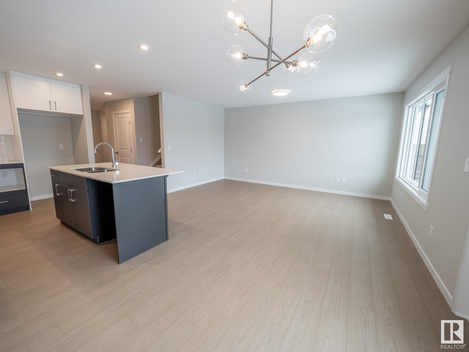 91 Rosewood Wy Property Photo 13