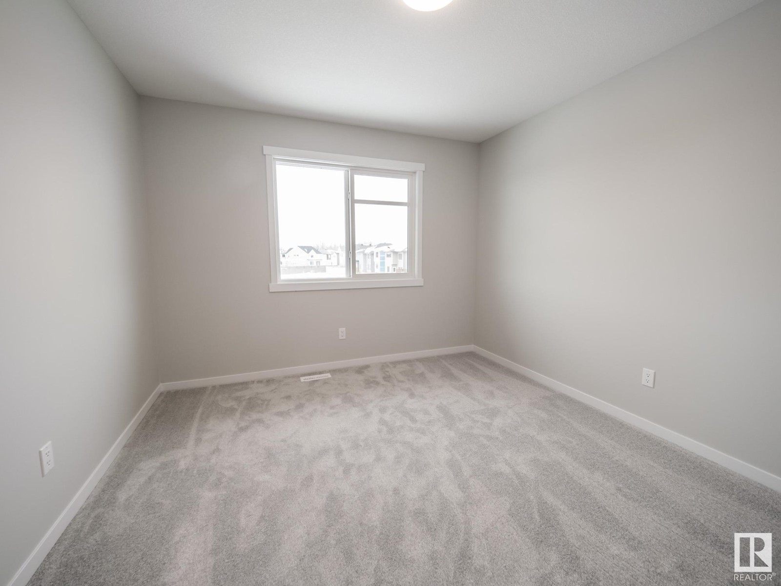 91 Rosewood Wy Property Photo 24