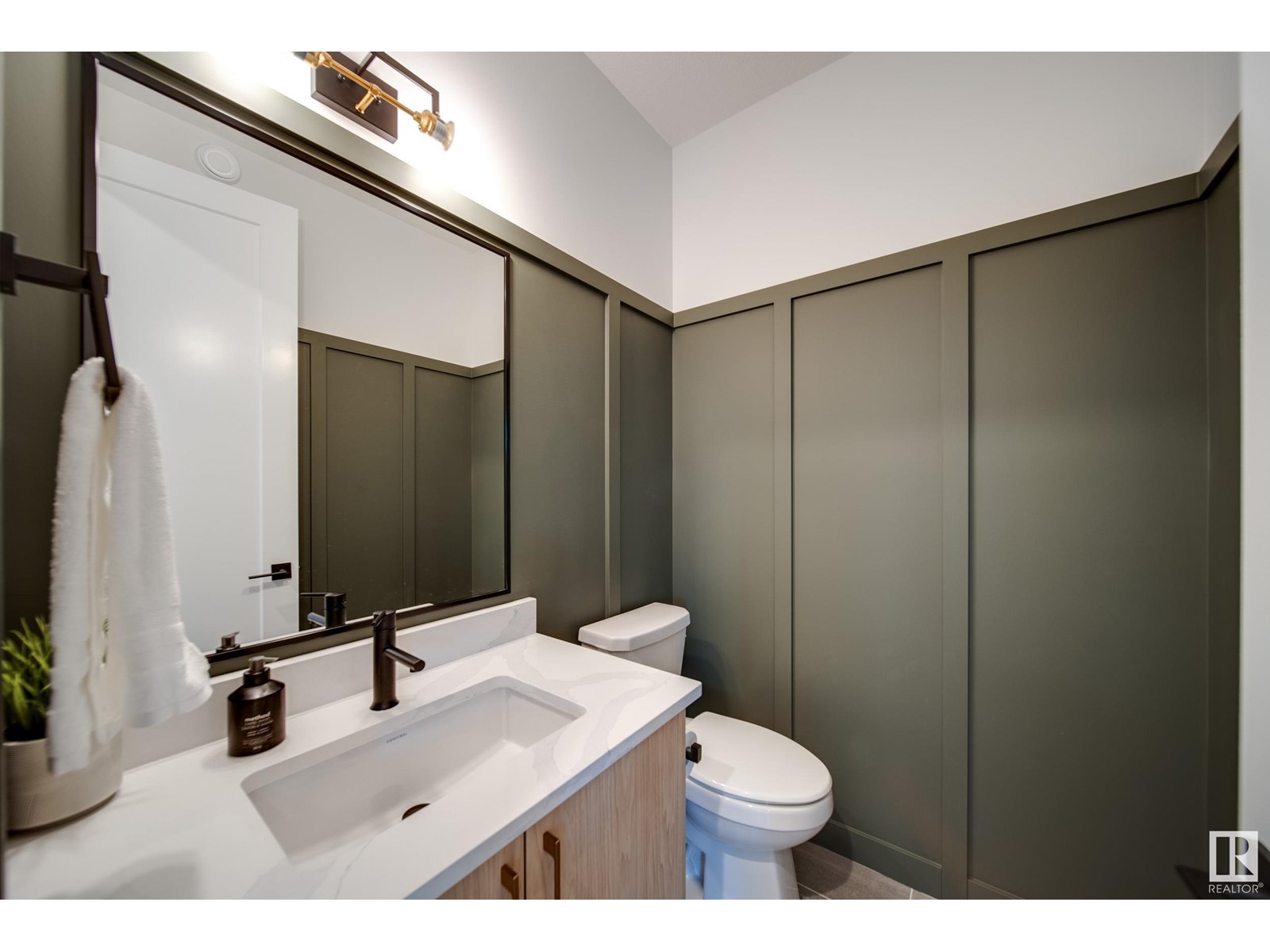 30 Cannes Cv Property Photo 7