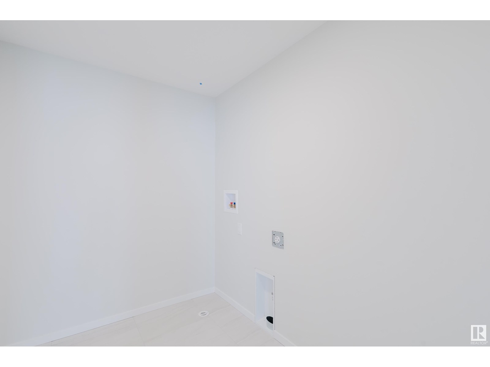 2120 209 St Nw Property Photo 25