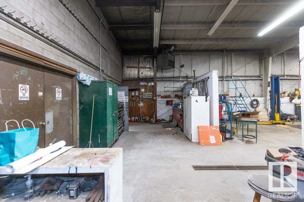 9304 100 St Property Photo 27