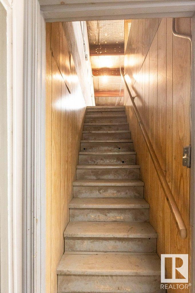 9304 100 St Property Photo 45