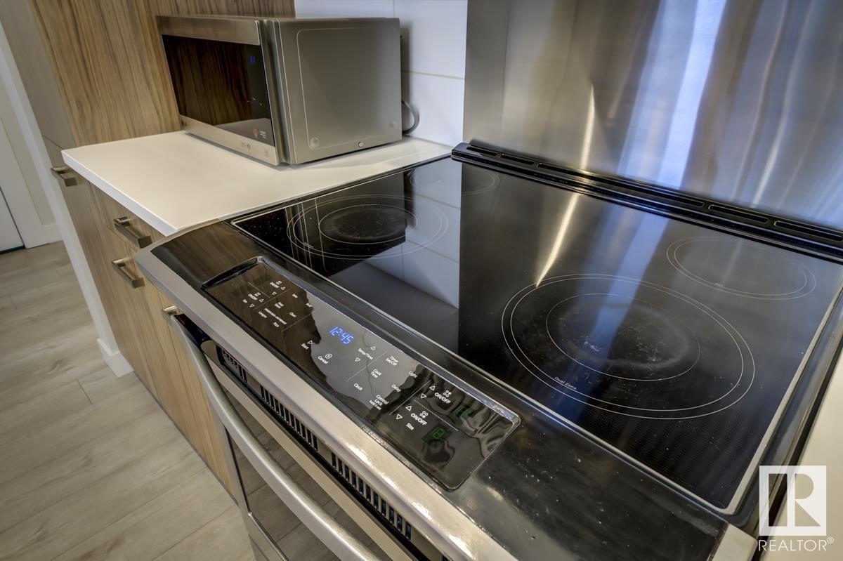 #1402 10410 102 Av Nw Property Photo 8