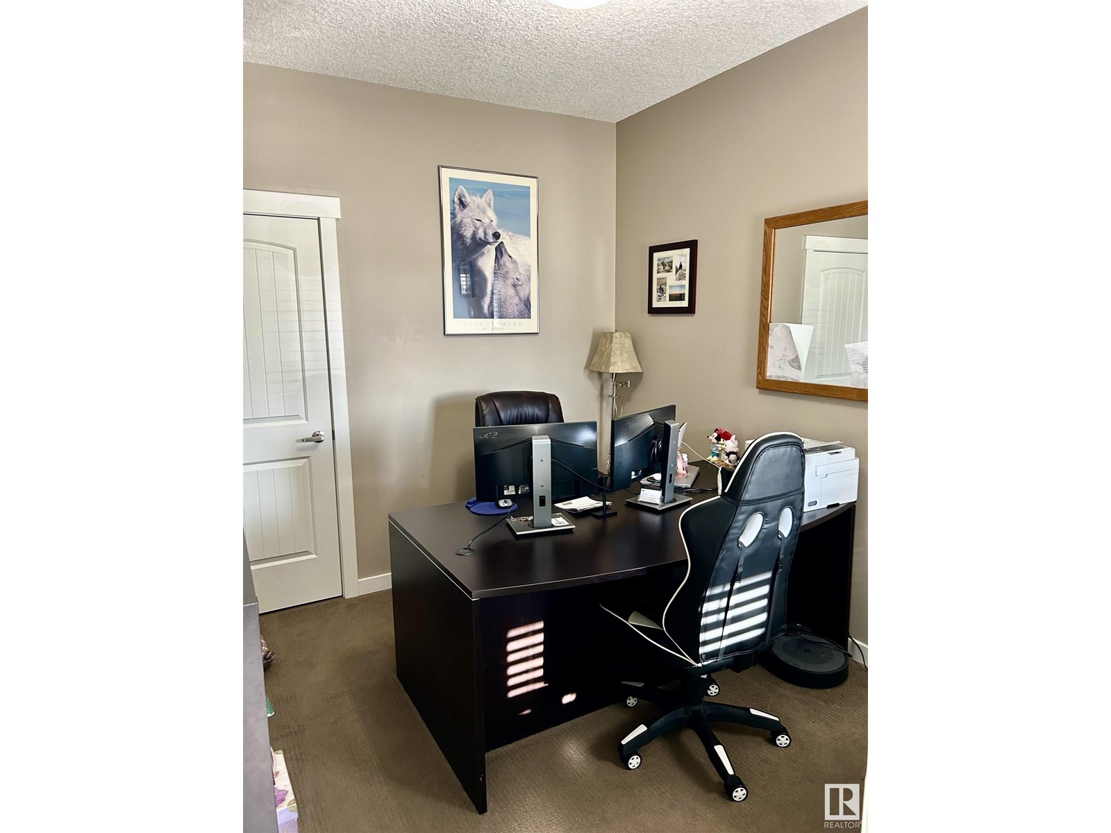 7732 19 Av Sw Property Photo 12