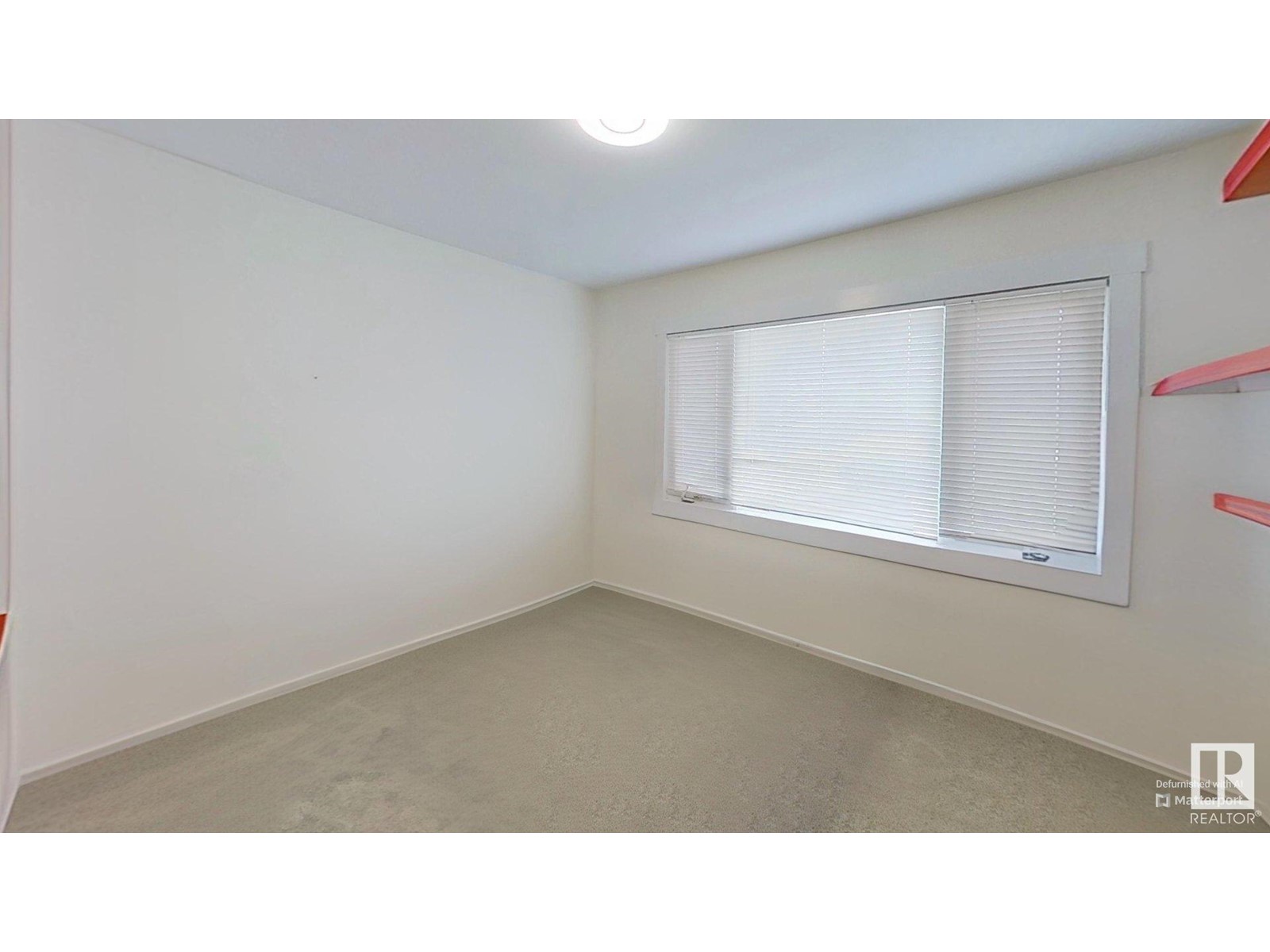 8944 148 St Nw Property Photo 12