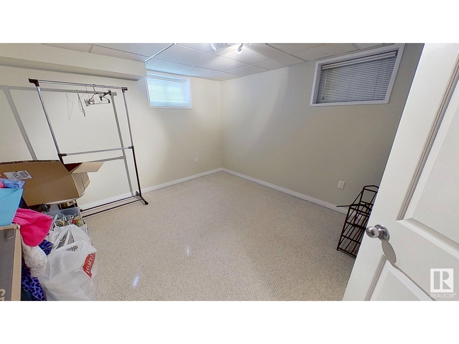 8944 148 St Nw Property Photo 16
