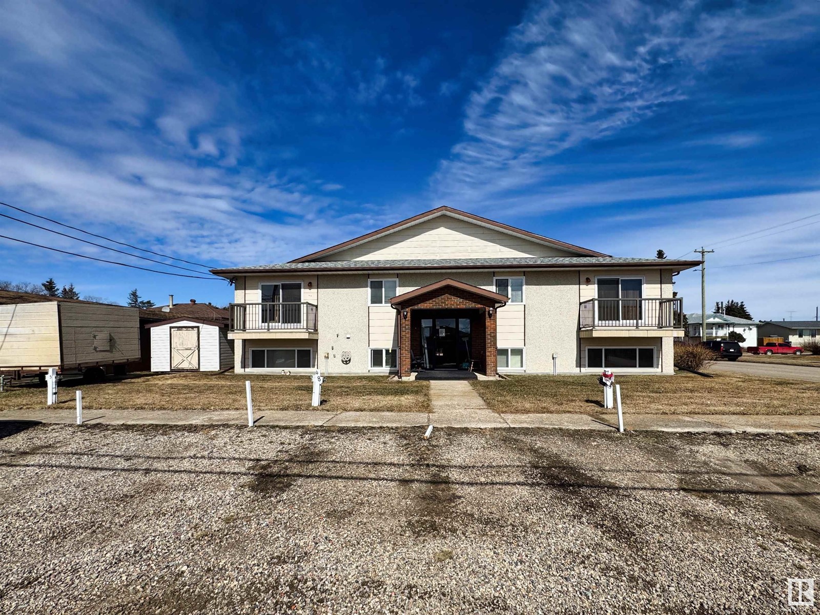5001 47 Av Property Photo 5