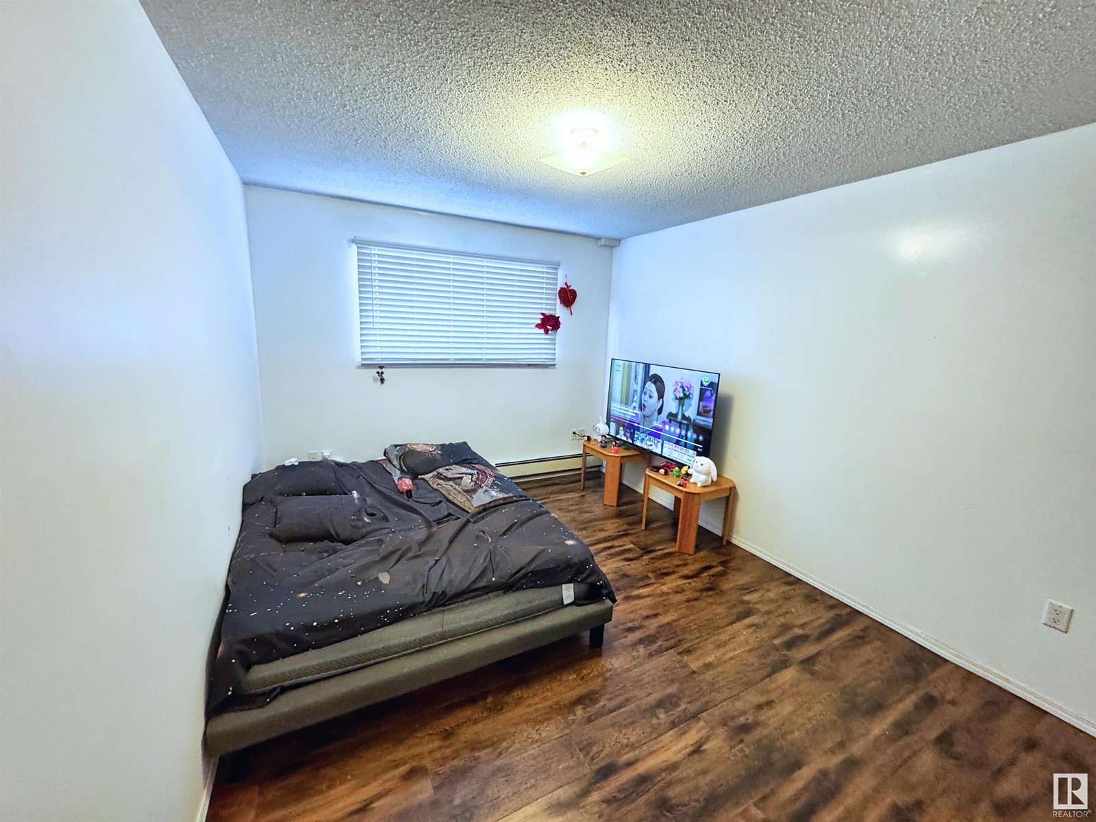 5001 47 Av Property Photo 11