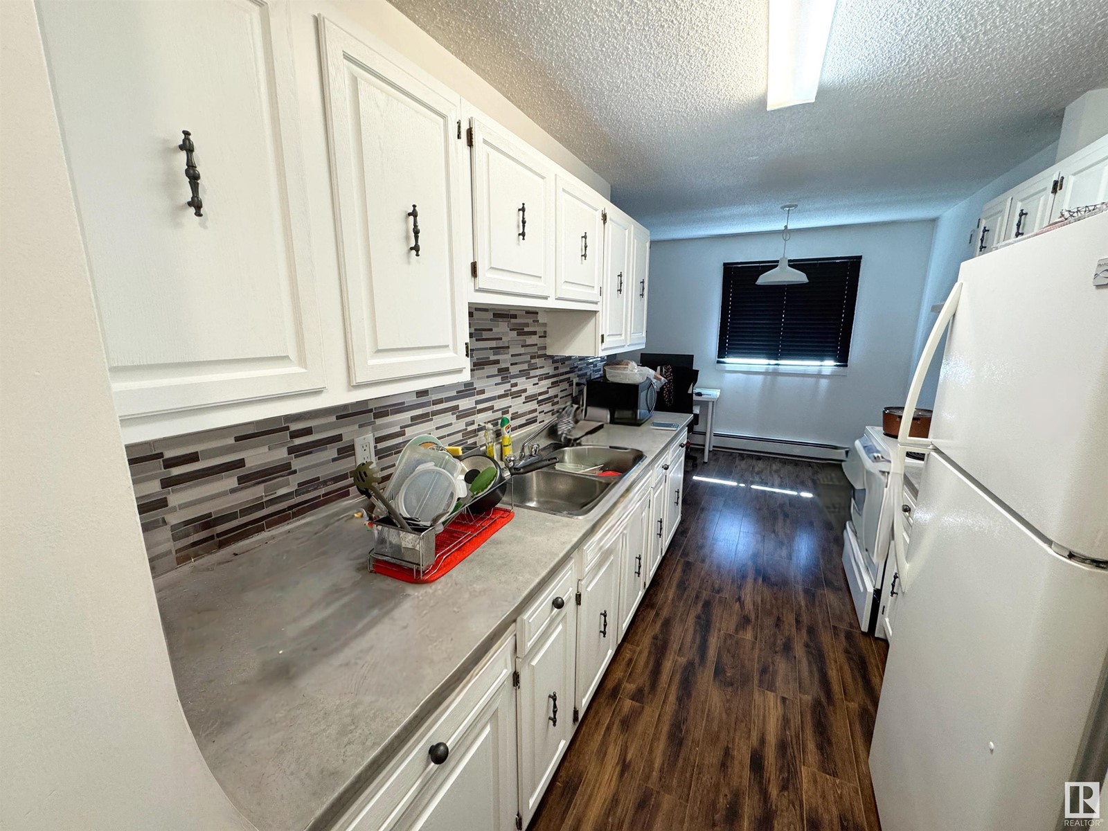 5001 47 Av Property Photo 15