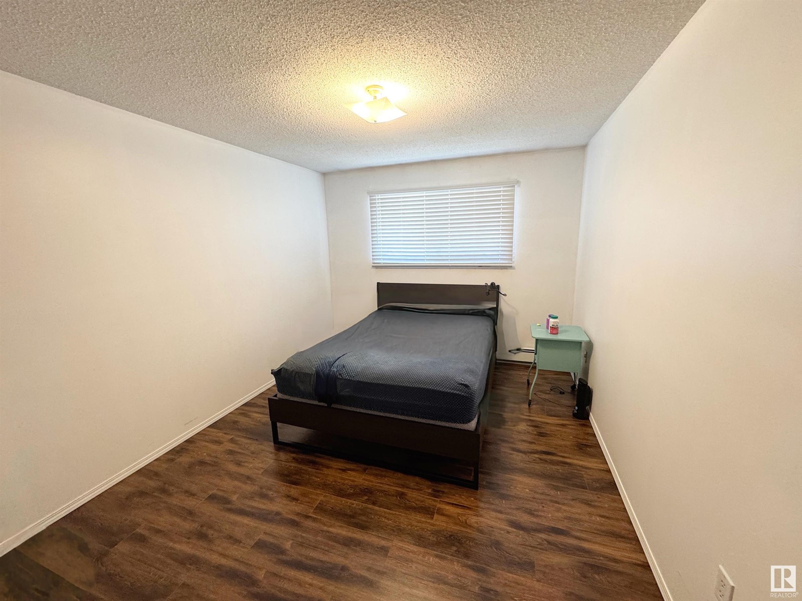 5001 47 Av Property Photo 18