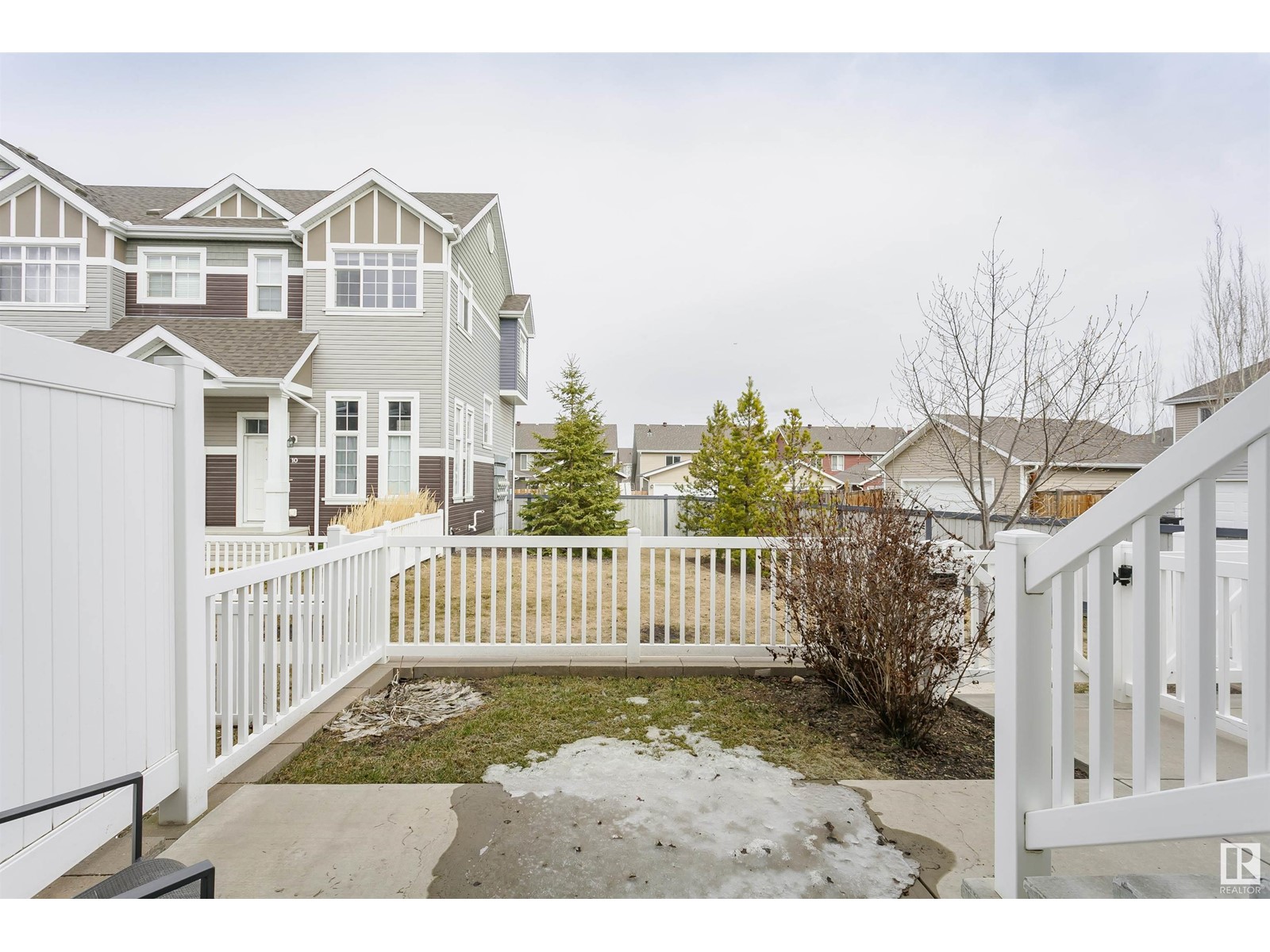 #12 9151 Shaw Wy Sw Property Photo 32