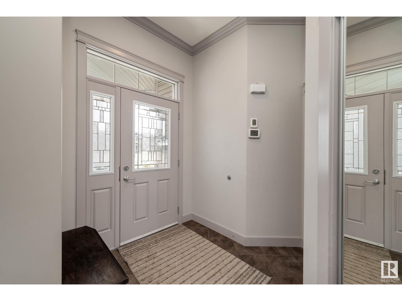 1935 68 St Sw Property Photo 15