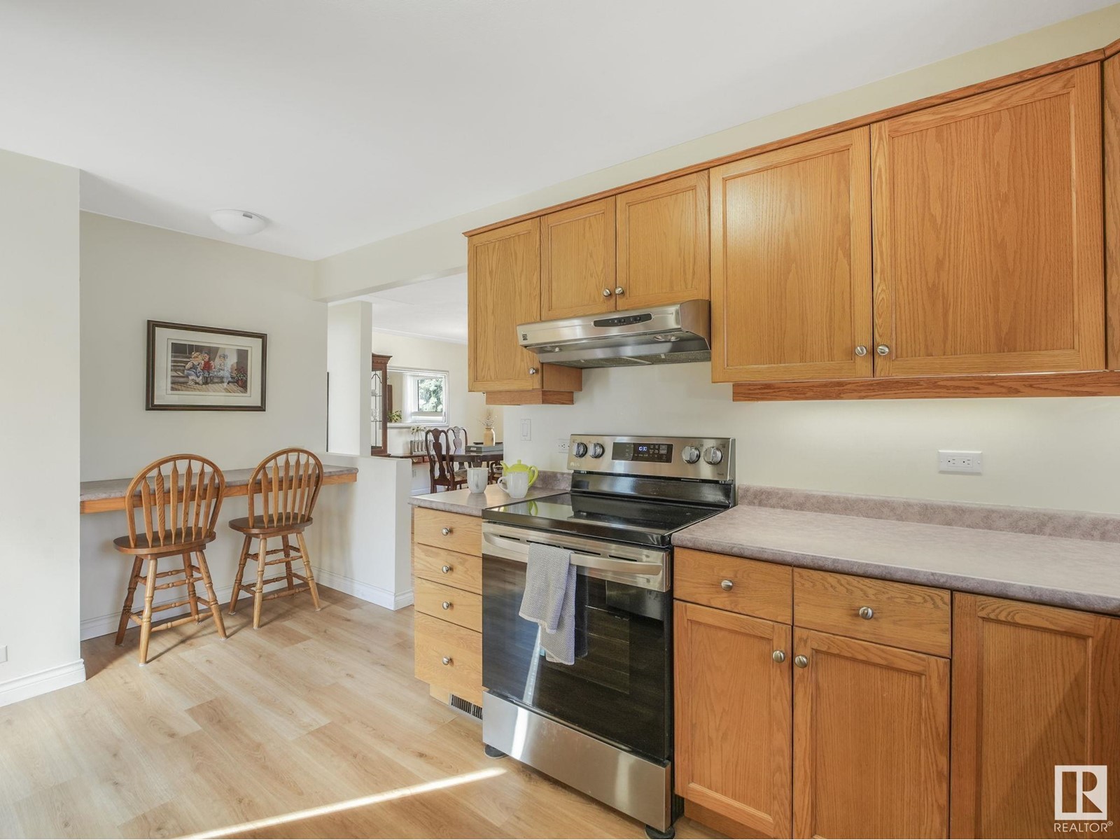 8925 79 Av Nw Nw Property Photo 15