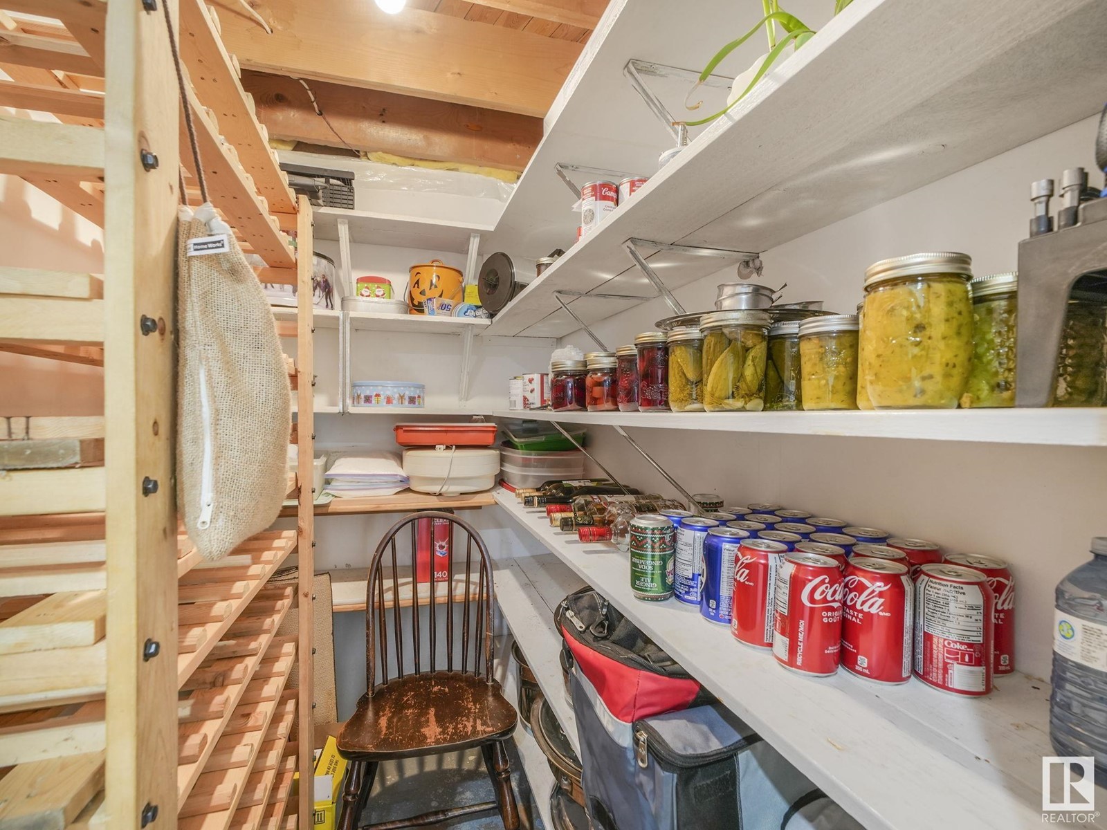 8925 79 Av Nw Nw Property Photo 37