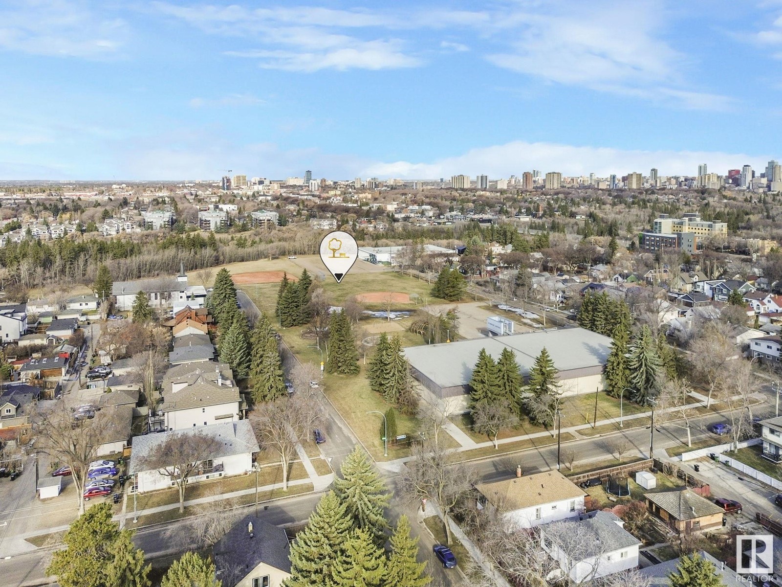 8925 79 Av Nw Nw Property Photo 54