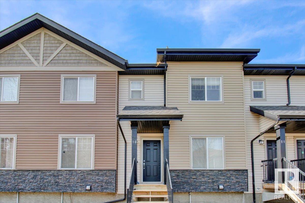 #10 12004 22 Av Sw Property Photo 2