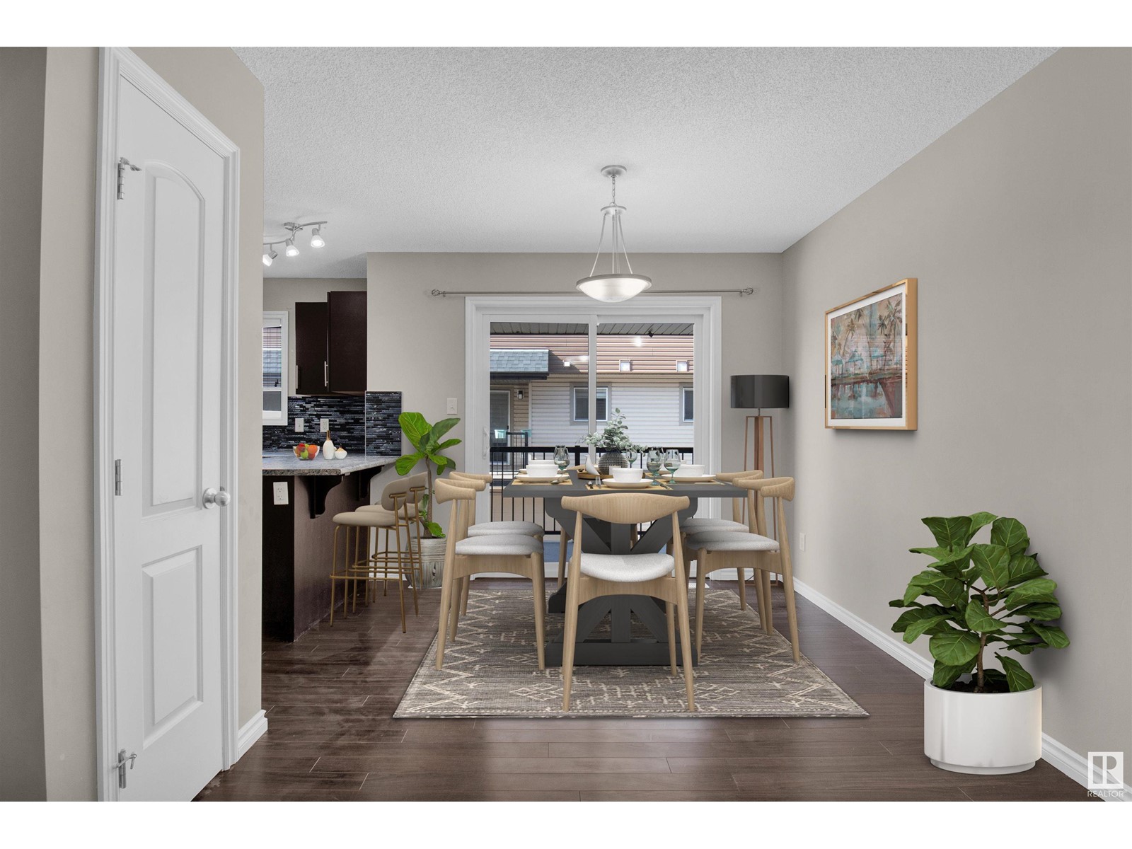 #10 12004 22 Av Sw Property Photo 8