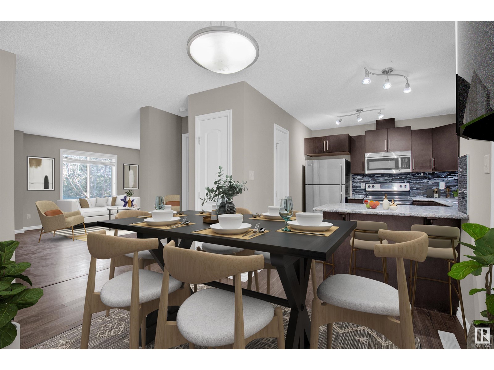 #10 12004 22 Av Sw Property Photo 10