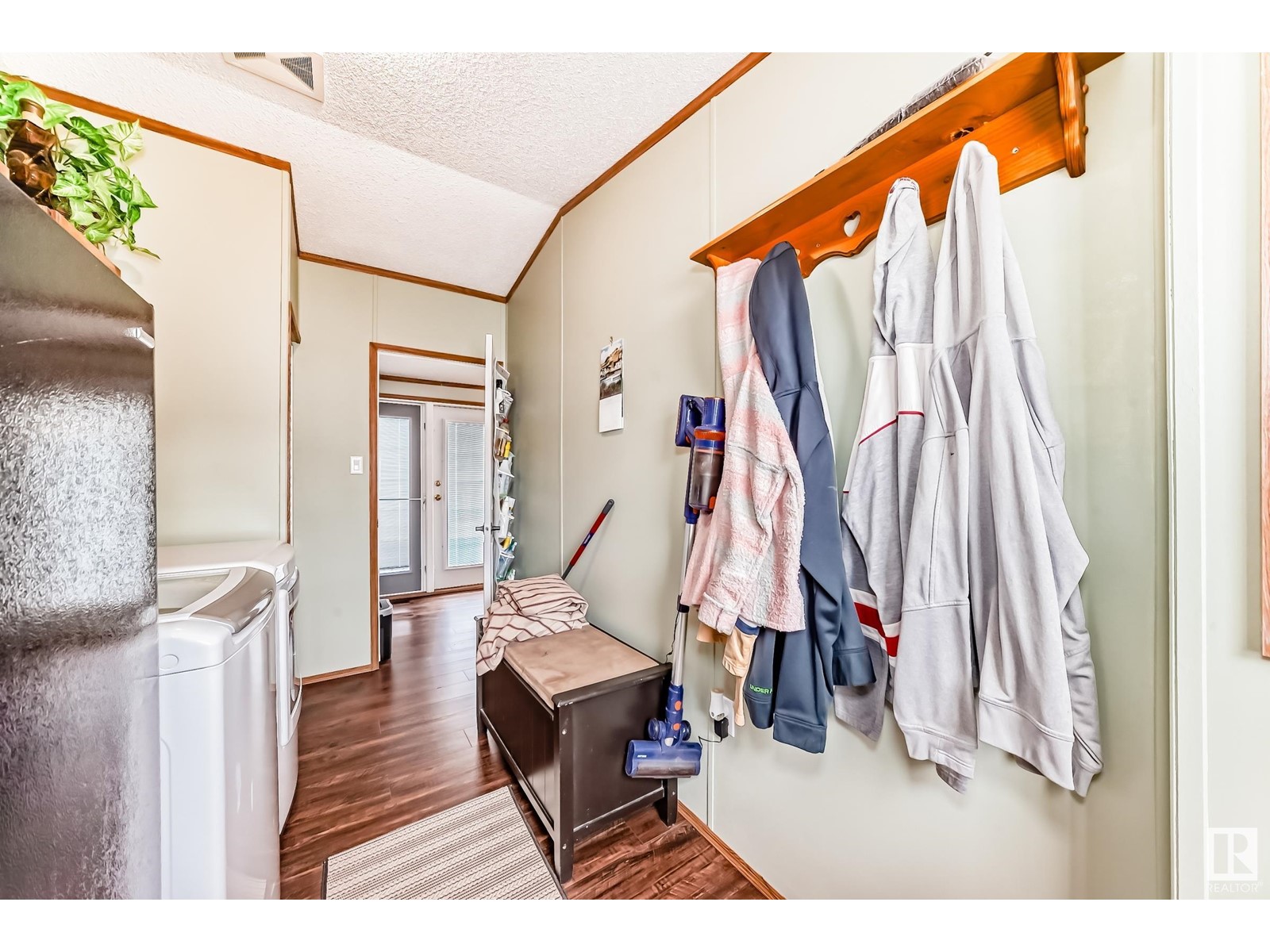 3237 Lakewood Cl Nw Property Photo 34
