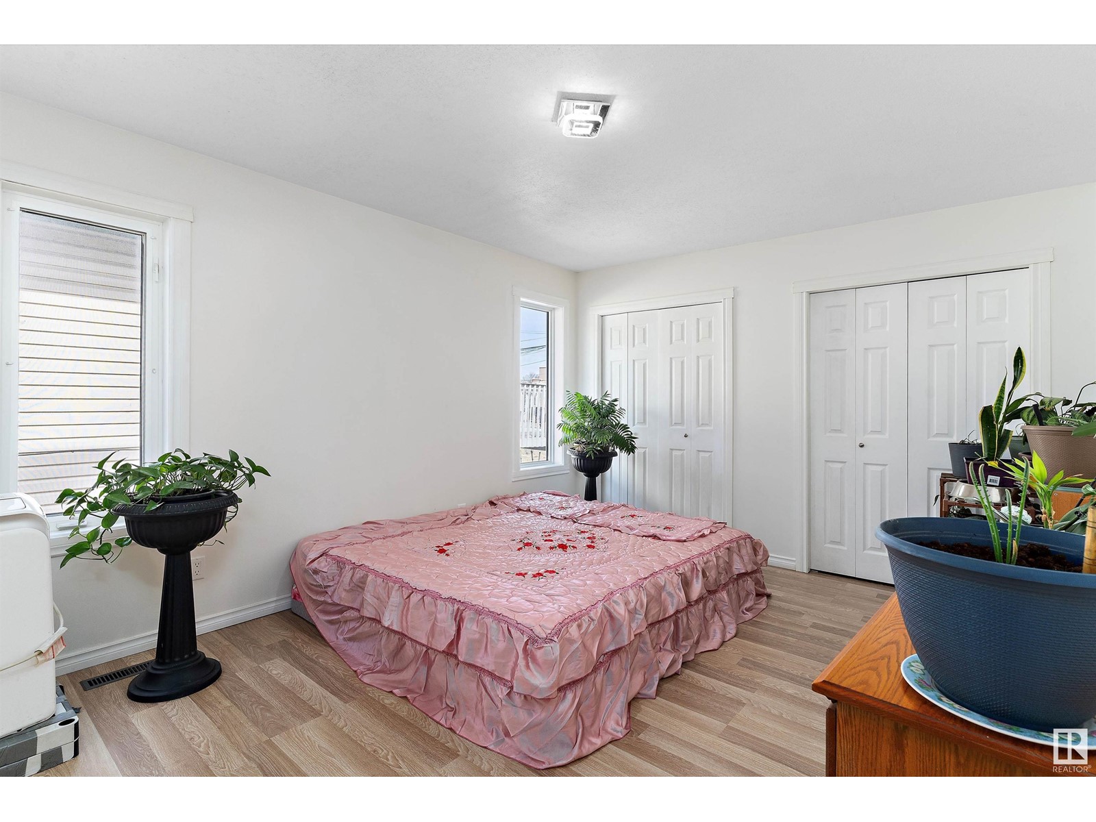 12711 128 St Nw Property Photo 17
