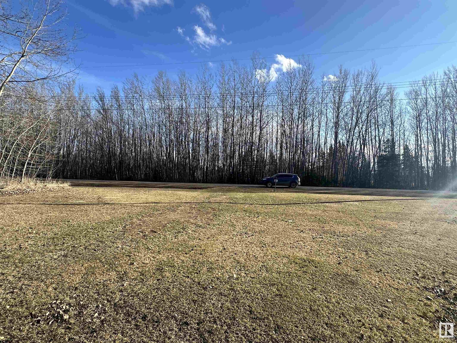 5004 51 Av Property Photo 12