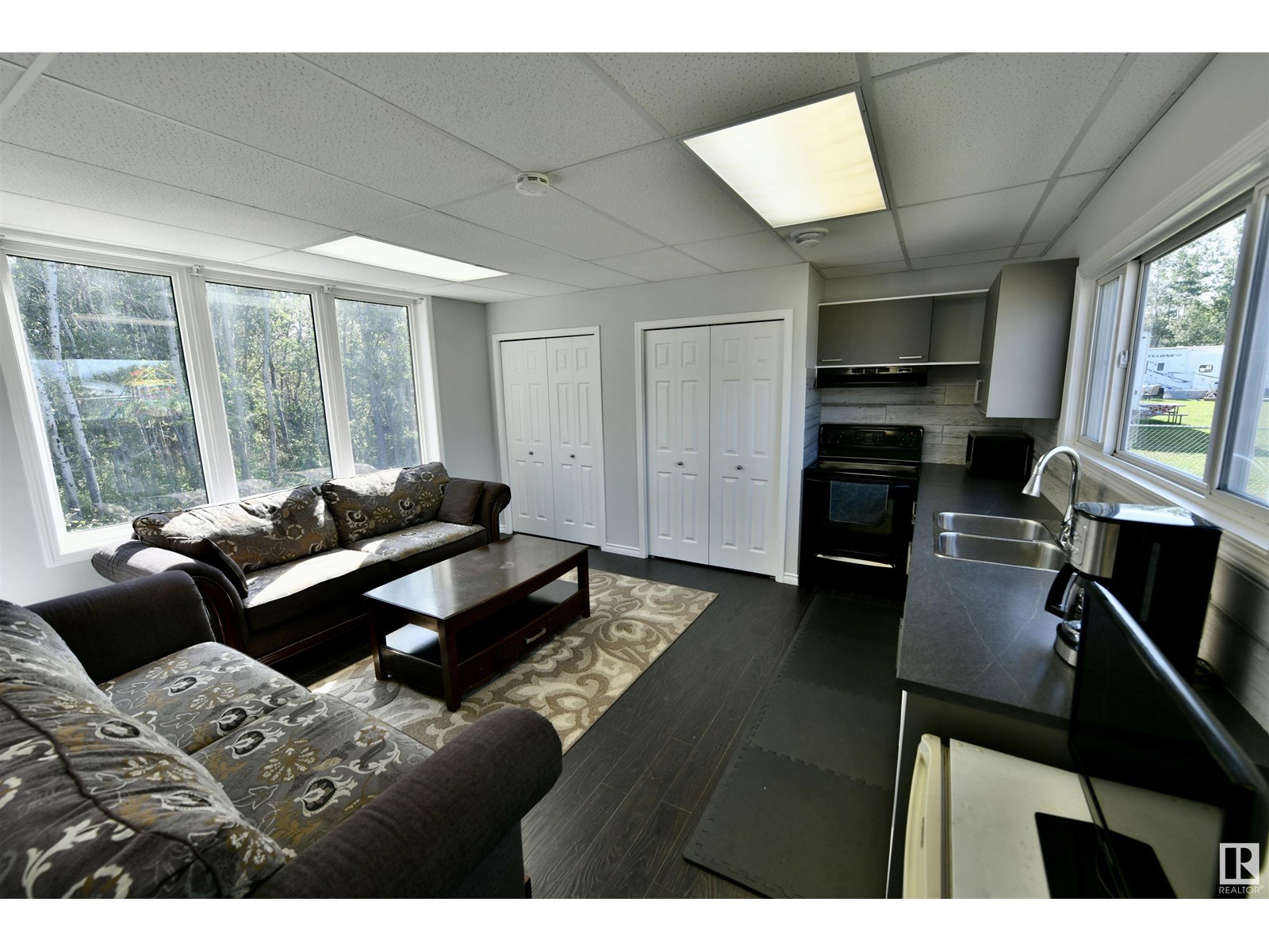 277 57201 Rr 102 Property Photo 4