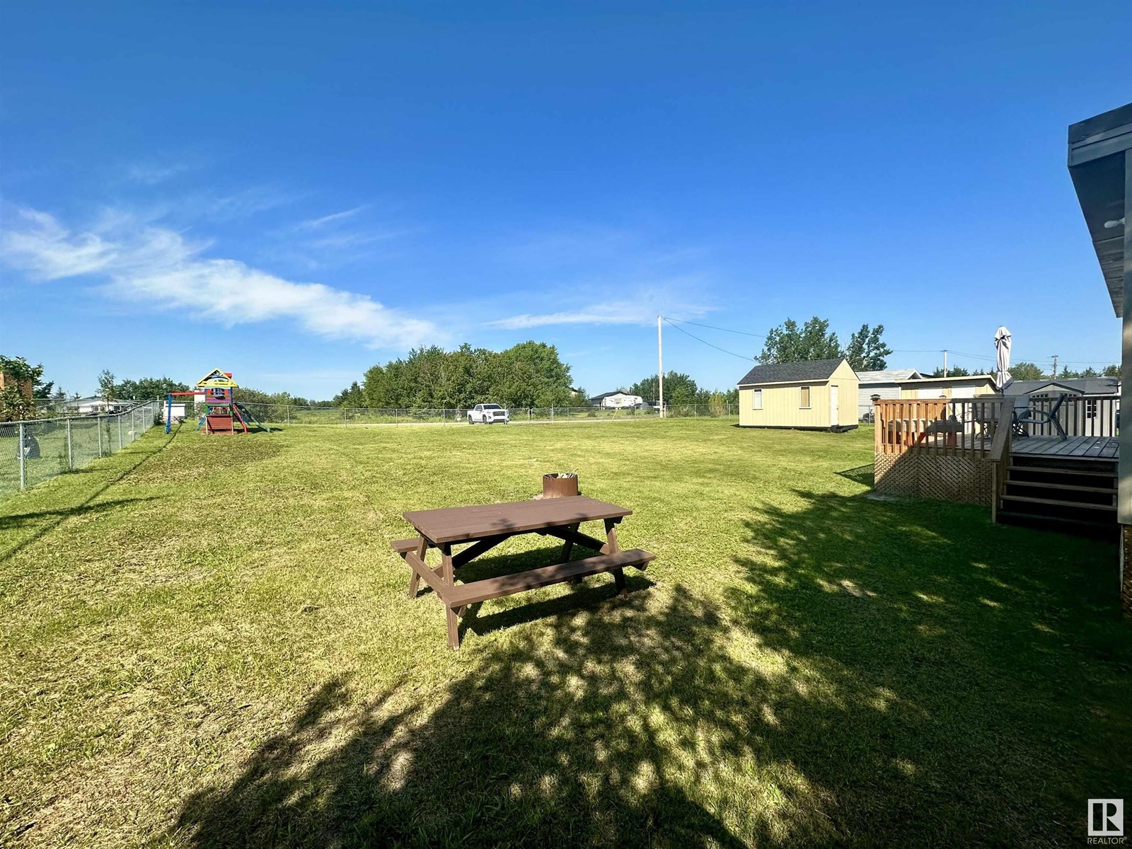 277 57201 Rr 102 Property Photo 15