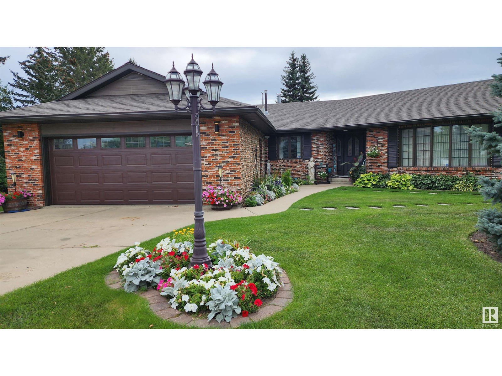 5307 Ravine Dr Property Photo 1