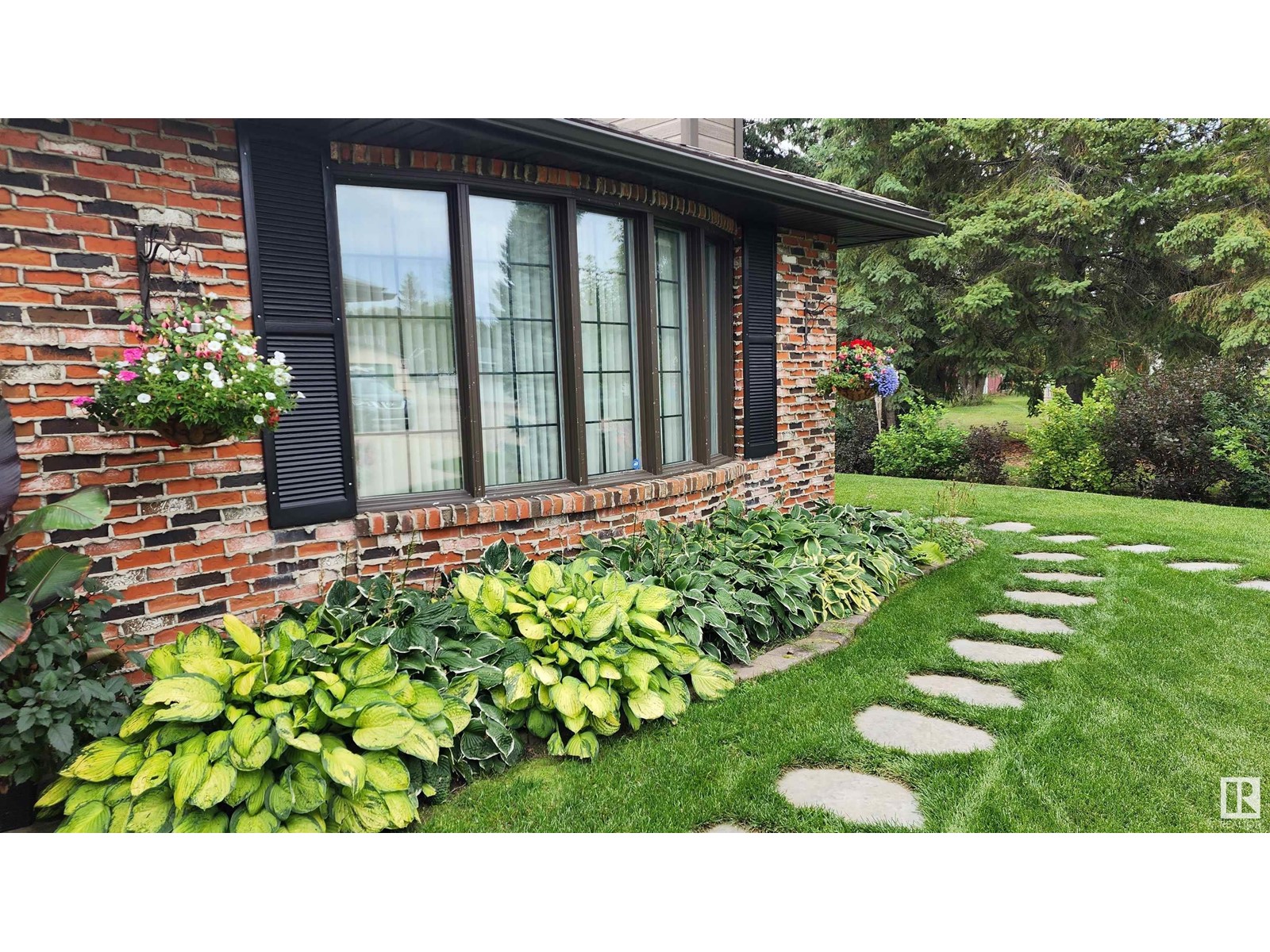5307 Ravine Dr Property Photo 4