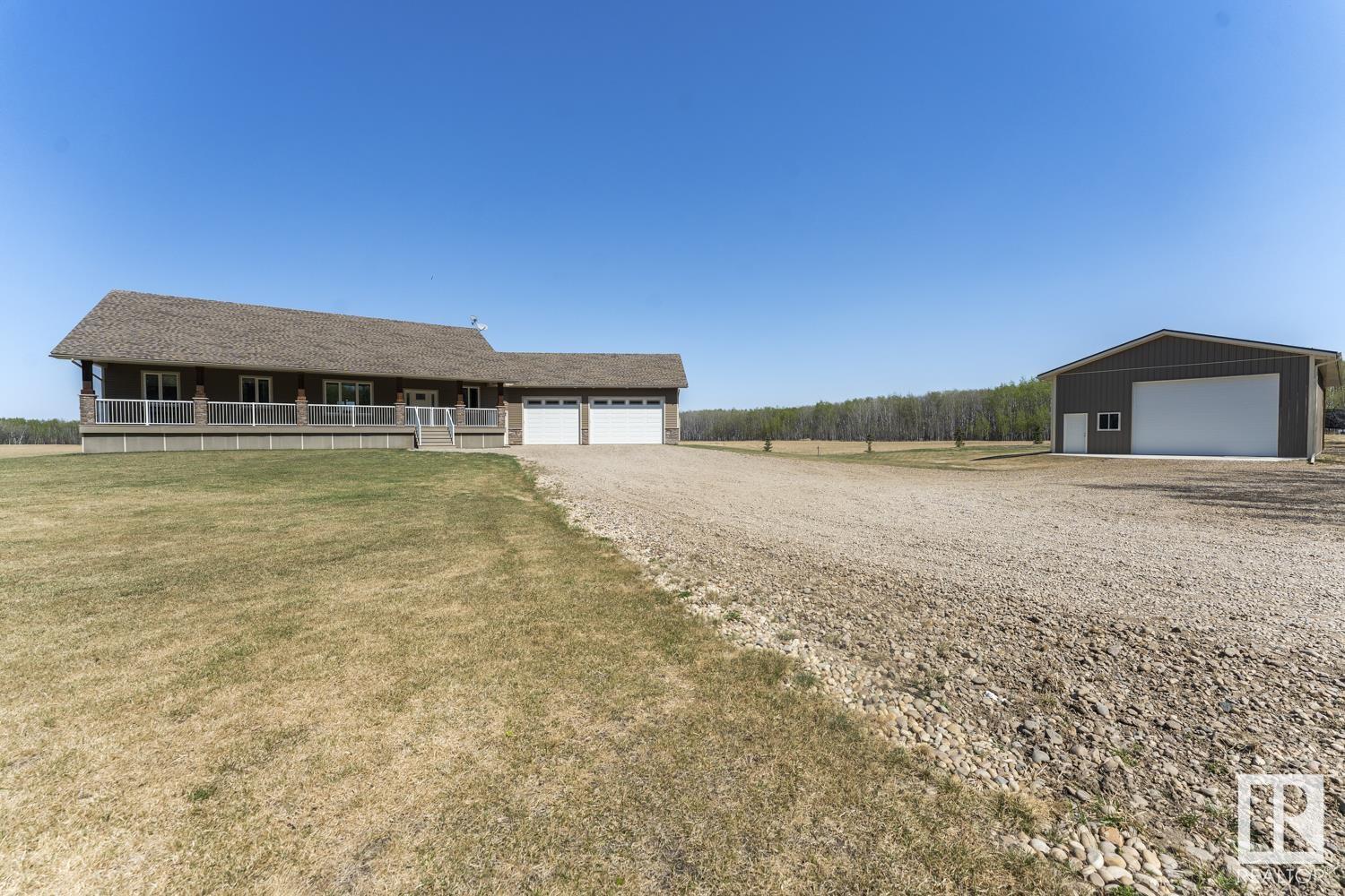 44426 Twp Rd 595a Property Photo 1