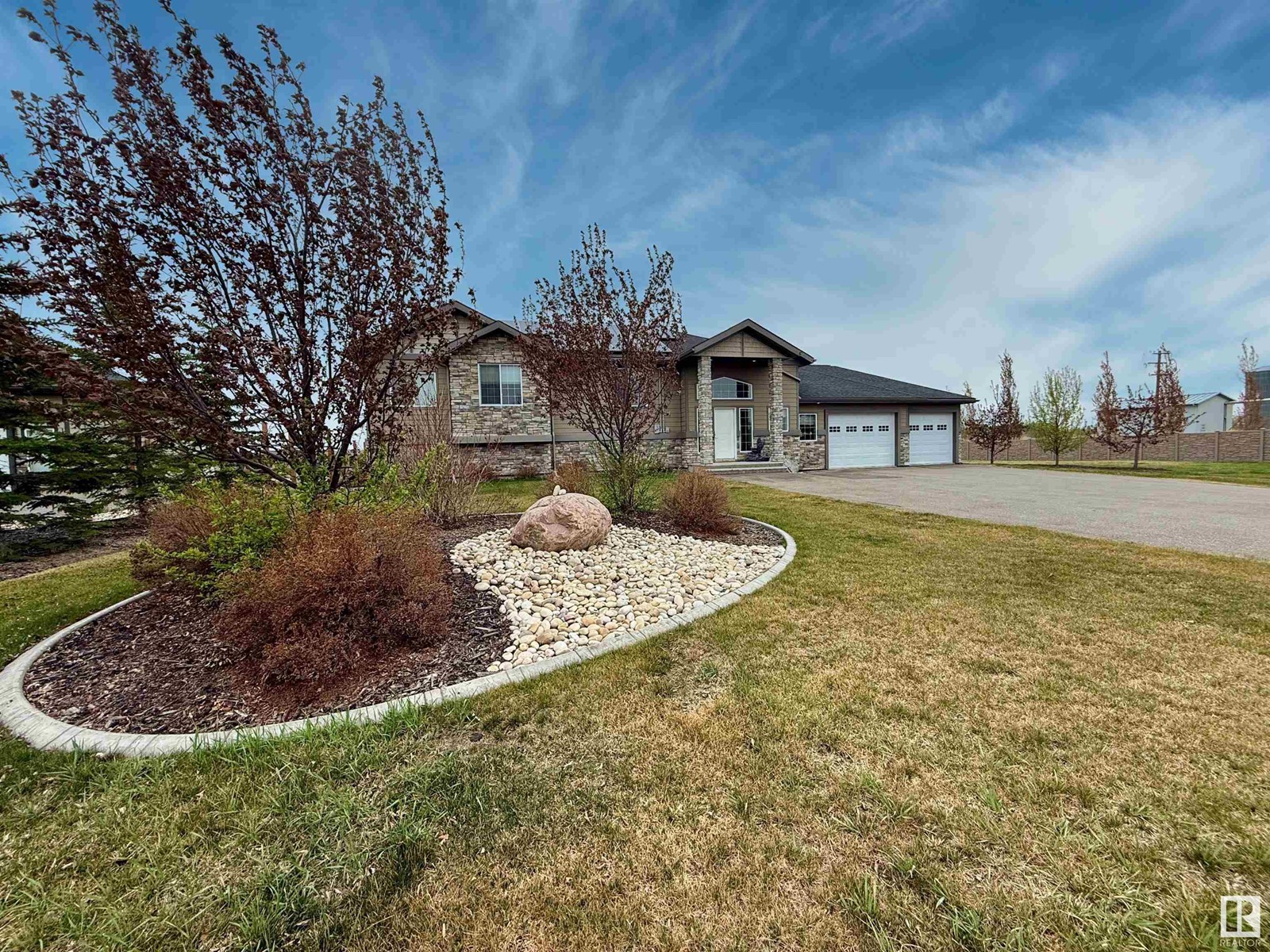 101 46225 Twp Rd 612 Property Photo 1