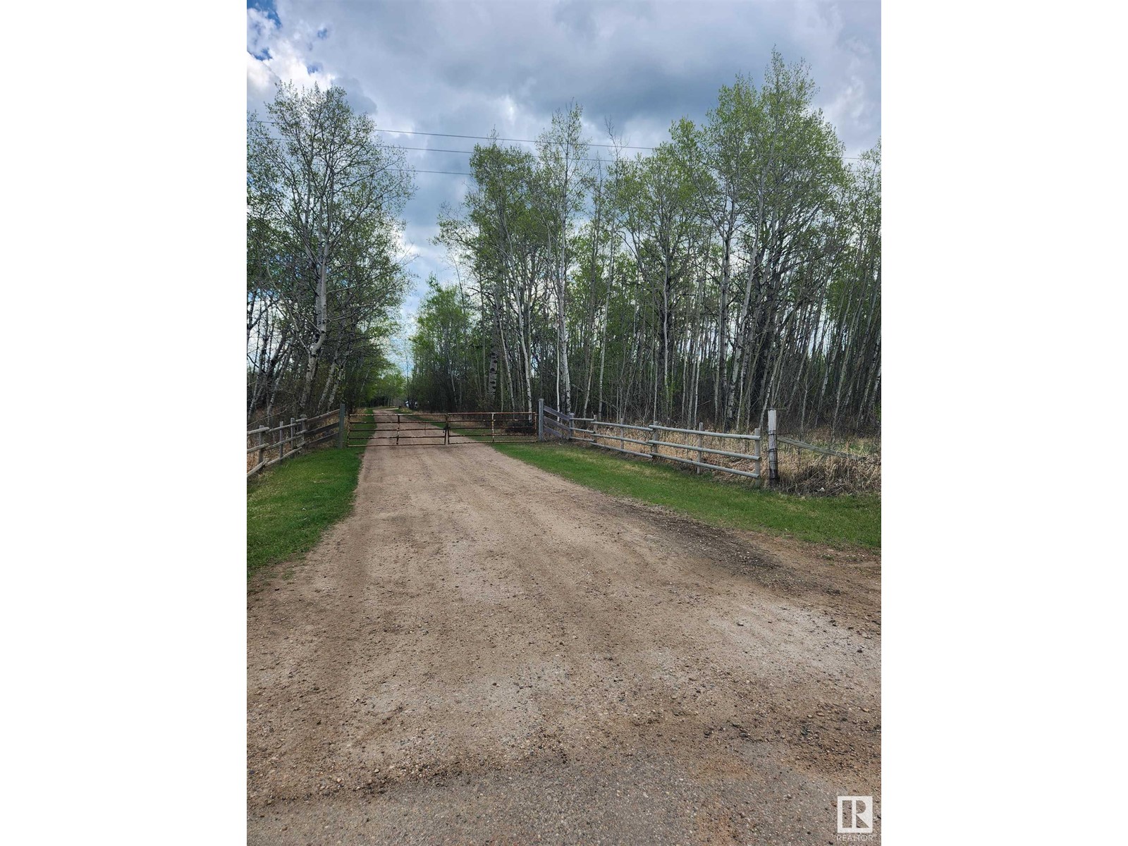 #65461 Hwy 36 Property Photo 1