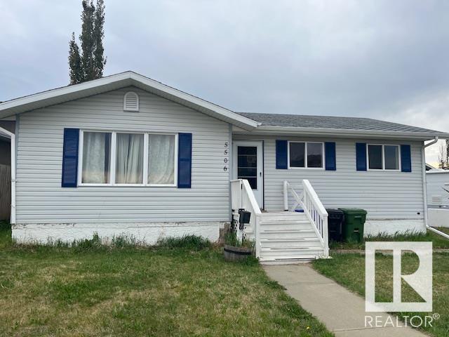 5506 45 St Property Photo 1