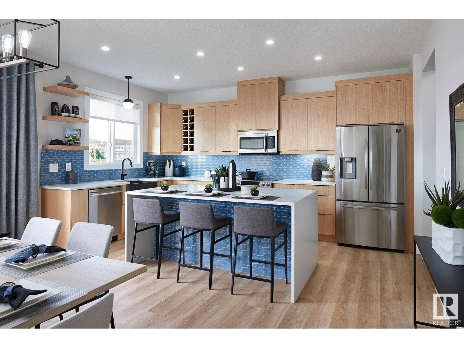 20807 22 AV NW Property Photo 1