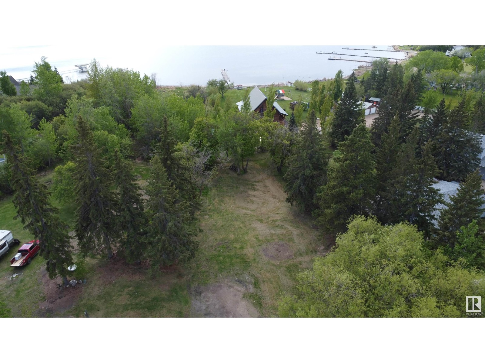#117 57323 Rr 30 Property Photo 4