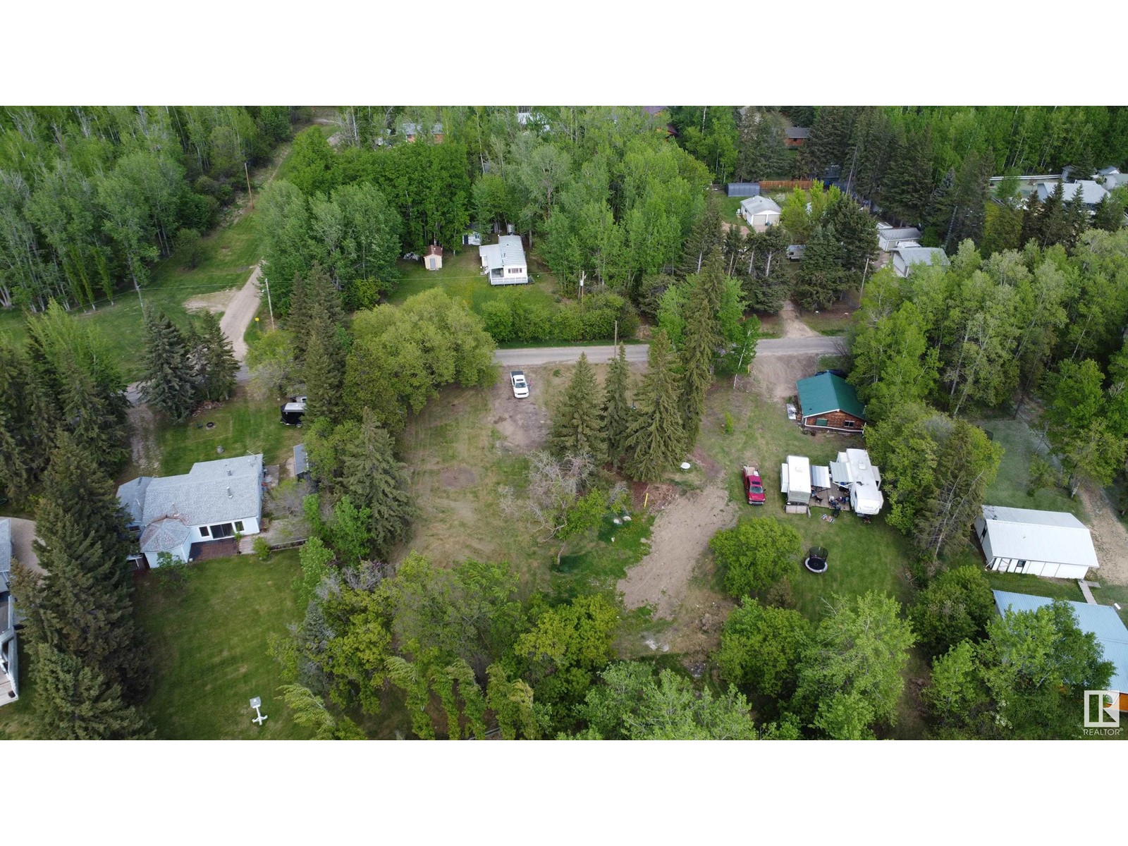 #117 57323 Rr 30 Property Photo 13