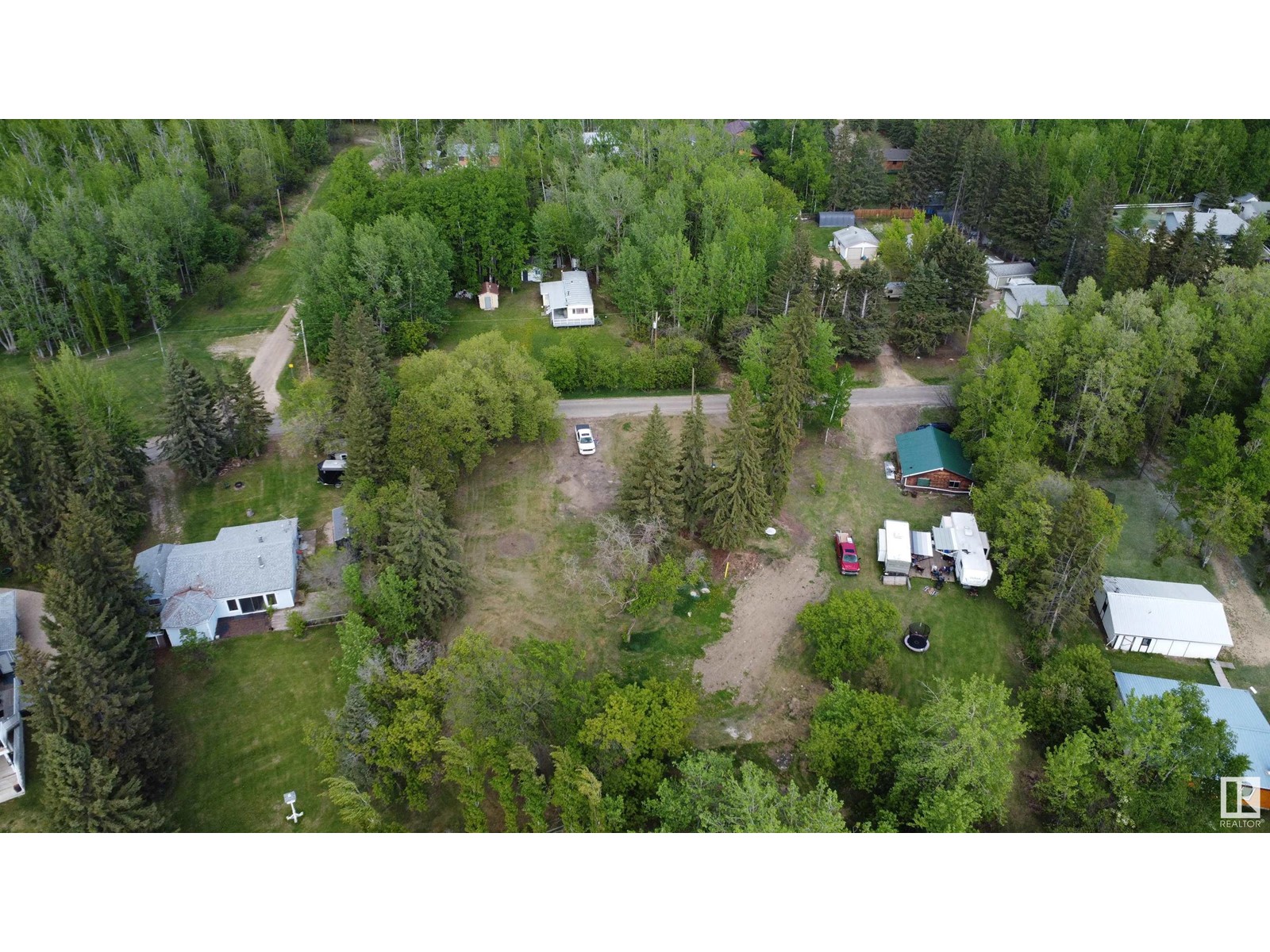 #117 57323 Rr 30 Property Photo 14