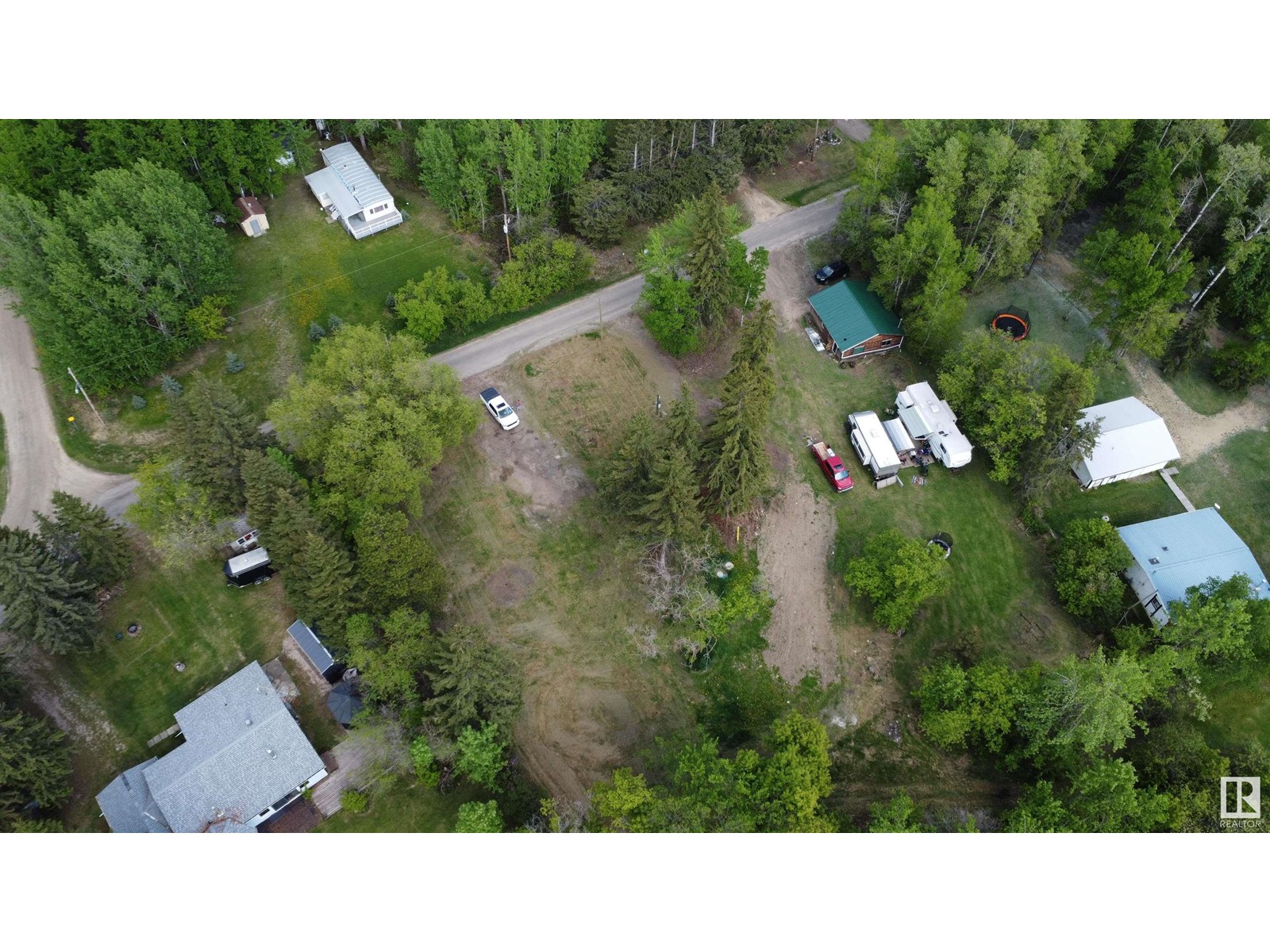 #117 57323 Rr 30 Property Photo 15