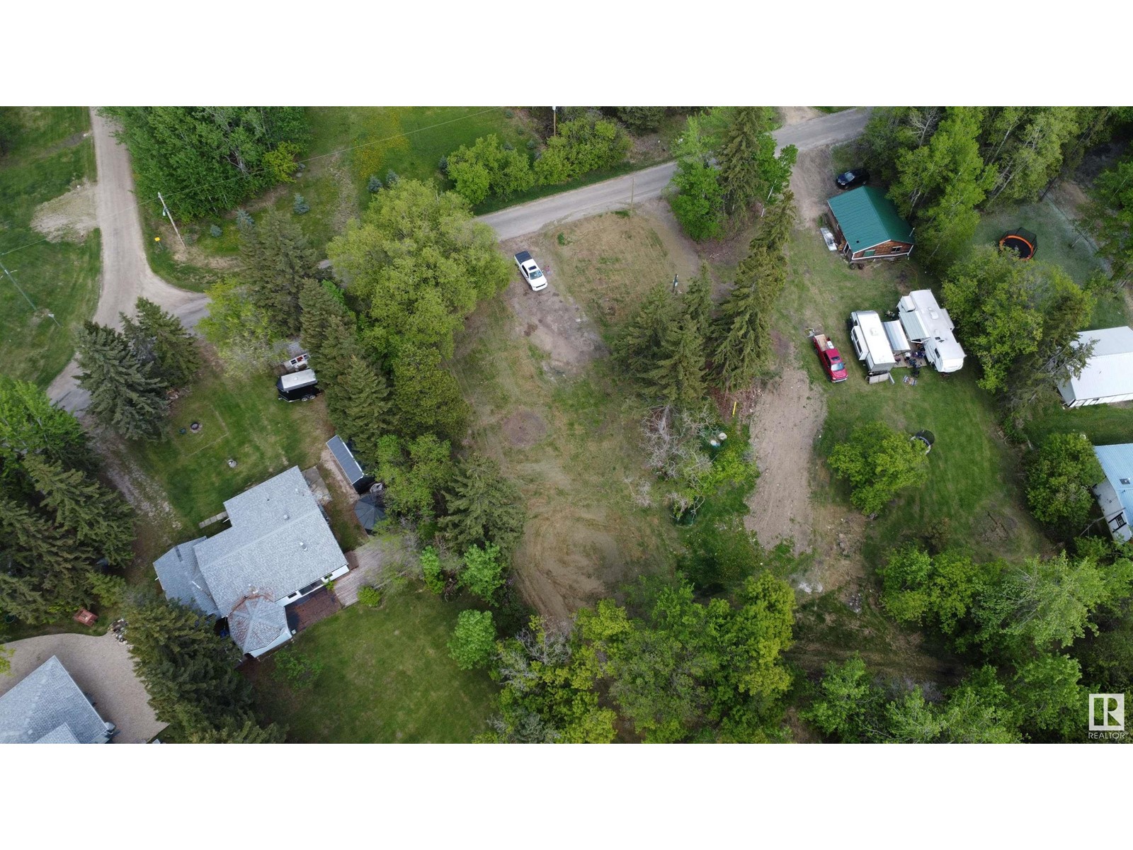 #117 57323 Rr 30 Property Photo 16