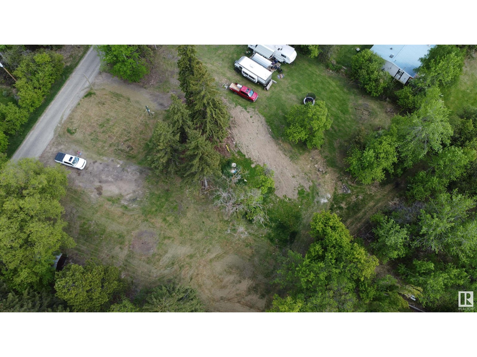 #117 57323 Rr 30 Property Photo 21