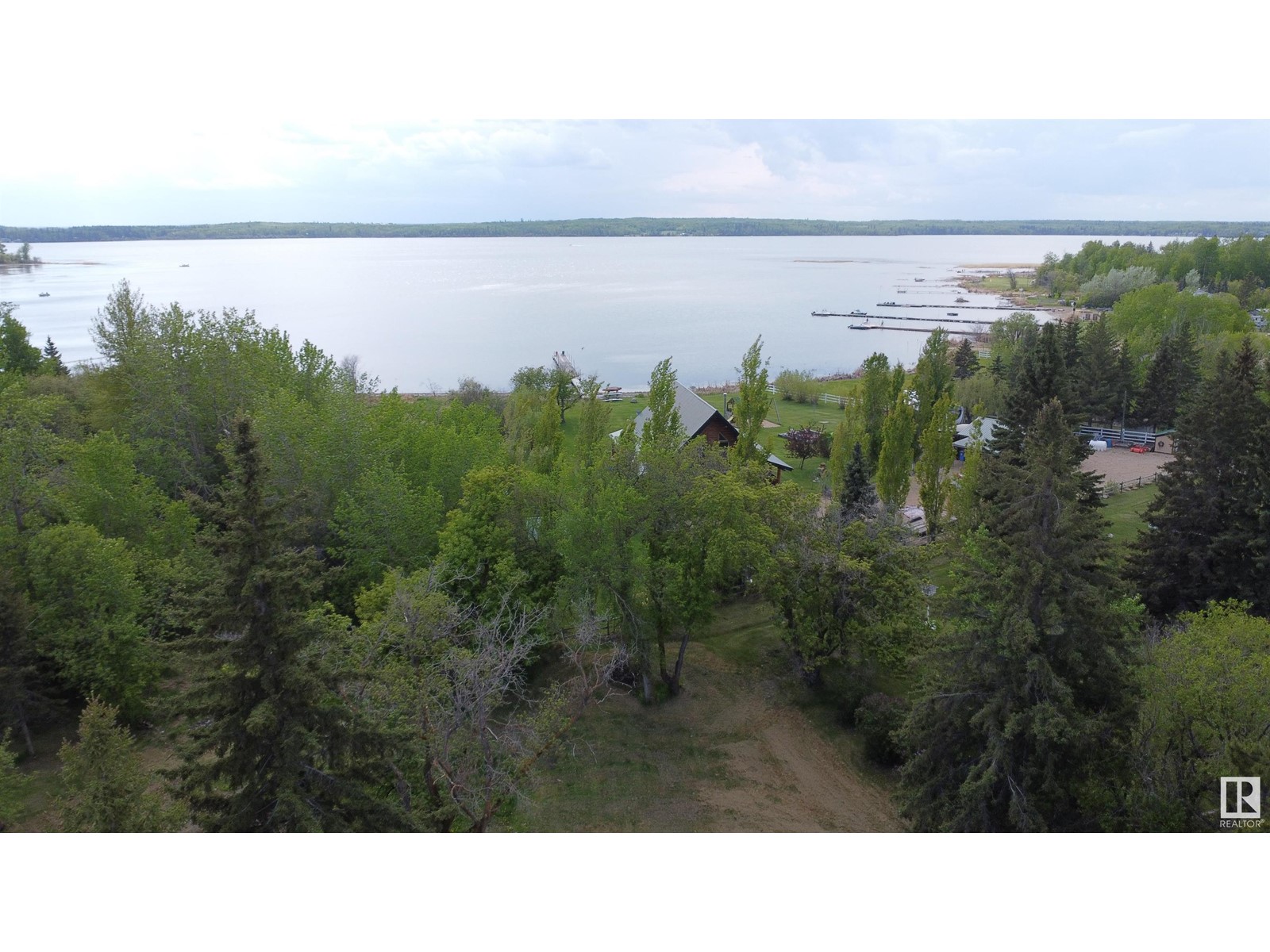 #121 57323 Rr 30 Property Photo 1