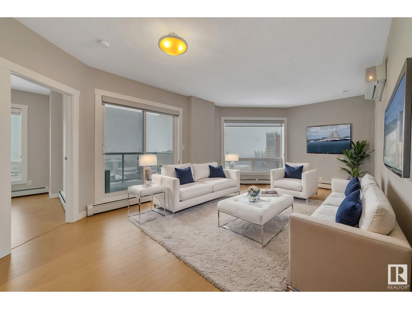 #1106 10410 102 AV NW Property Photo 1