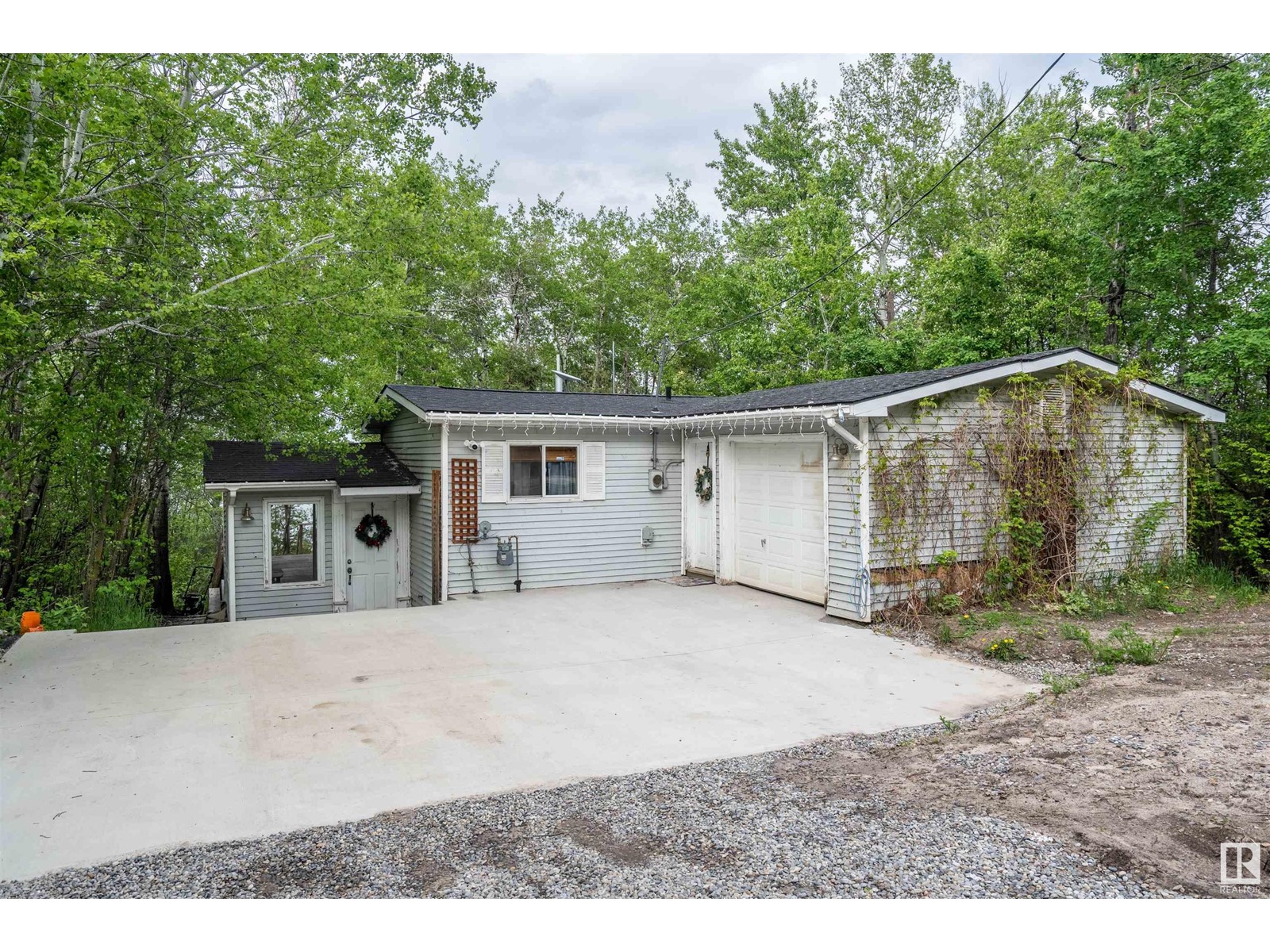 #22 45312 Twp Rd 593a Property Photo 1