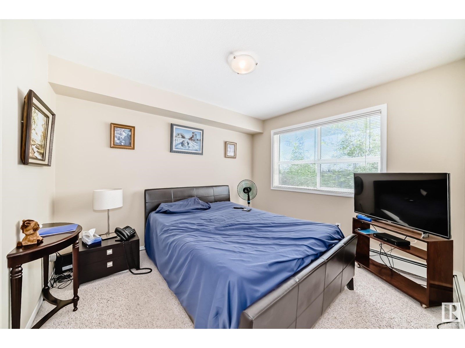 #321 8802 Southfort Property Photo 19