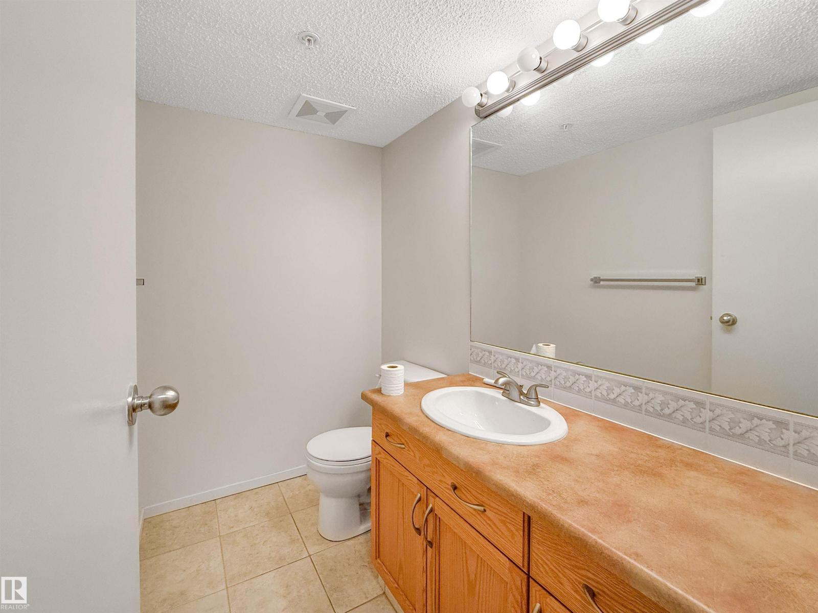 11166 83 Av Nw Nw Property Photo 11