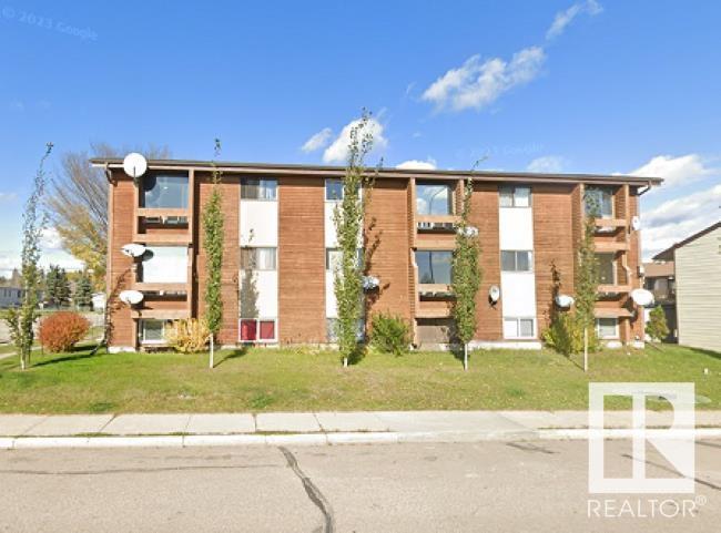 5109 51 ST Property Photo 1