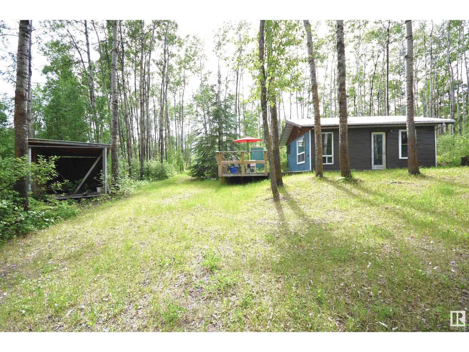 6 45302 Twp Rd 593a Property Photo 2