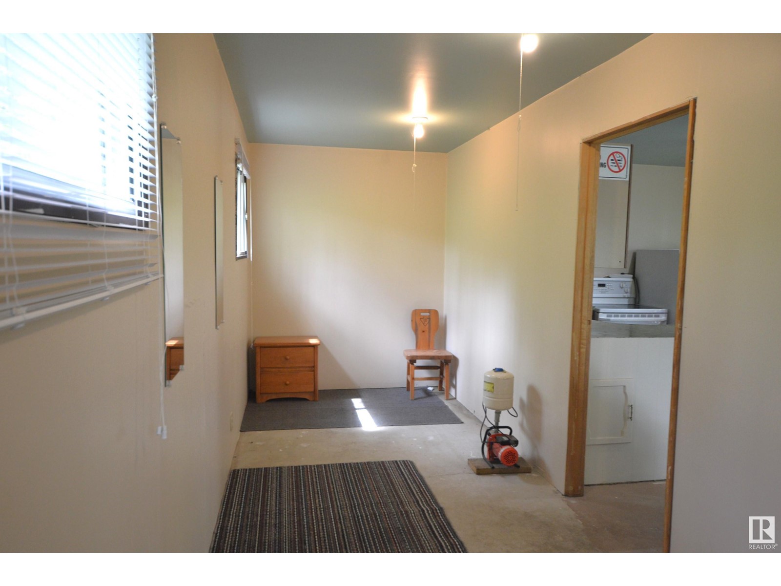 6 45302 Twp Rd 593a Property Photo 14